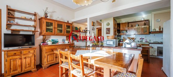 6 bedrooms Villa in Uzzano, Italy No. 145966 8