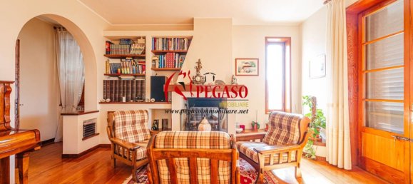 6 bedrooms Villa in Uzzano, Italy No. 145966 2