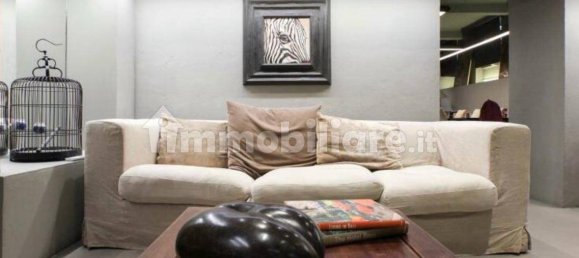 154m² Warehouse in Milan, Italy No. 337690 10