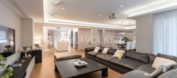 5 Schlafzimmer Wohnung in Valencia, Spain, Nr. 174215 2