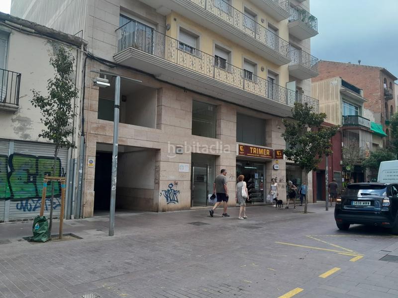 92m² Commercial property in Montcada i Reixac, Spain No. 137020