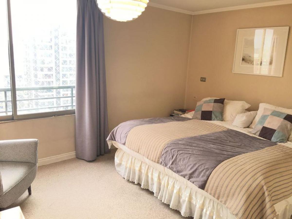 3 bedrooms Apartment in Santiago, Chile No. 1433