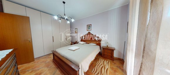 3-salle Appartement à Volpiano, Italy No. 274499 13