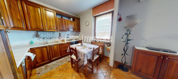 3-salle Appartement à Volpiano, Italy No. 274499 12