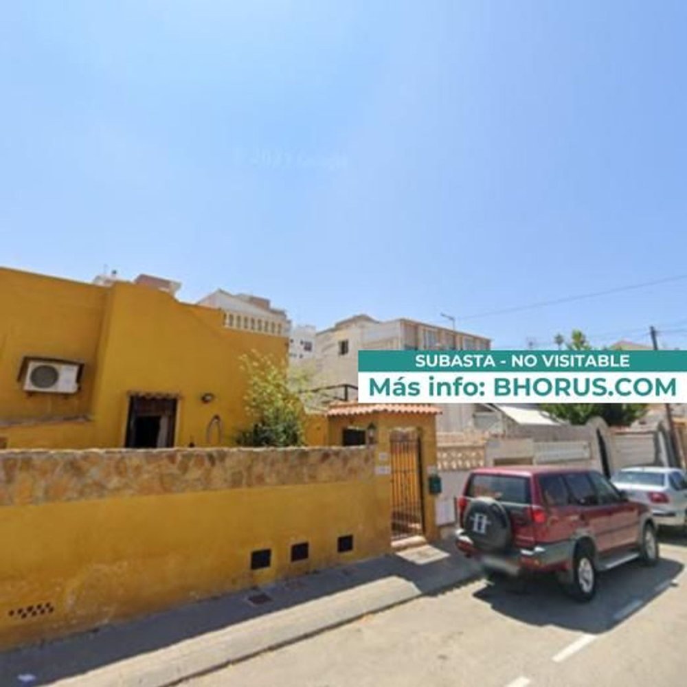 2 bedrooms House in Torrevieja, Spain No. 213733