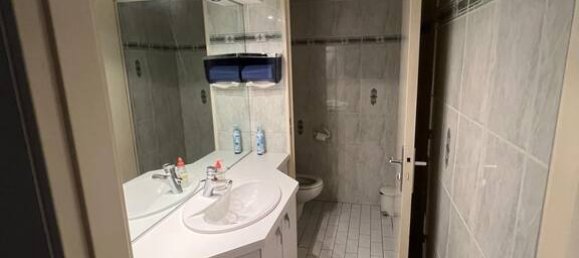 285m² Office in Nogent-sur-Marne, France No. 333479 6