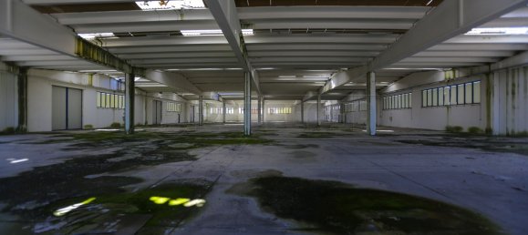 Armazém em Udine, Italy 5811 m² N.º 170119 23