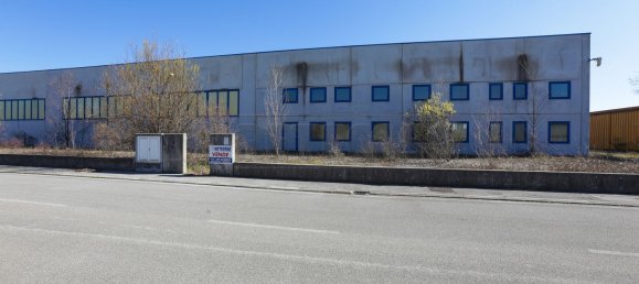 Armazém em Udine, Italy 5811 m² N.º 170119 2