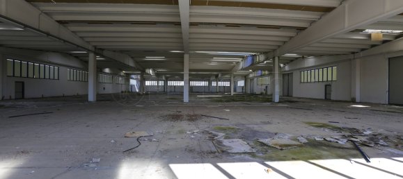 Armazém em Udine, Italy 5811 m² N.º 170119 16