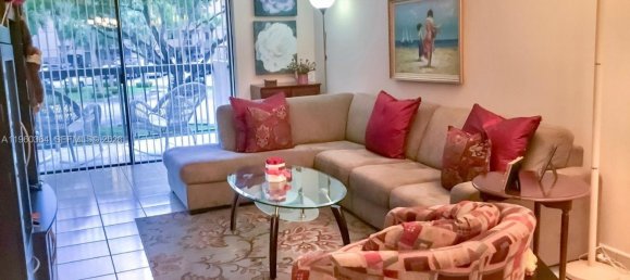 2 غرف نوم عقار تجاري في Miami, الولايات المتحدة رقم 614326 11