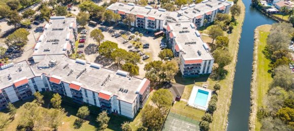 2 غرف نوم عقار تجاري في Miami, الولايات المتحدة رقم 614326 5