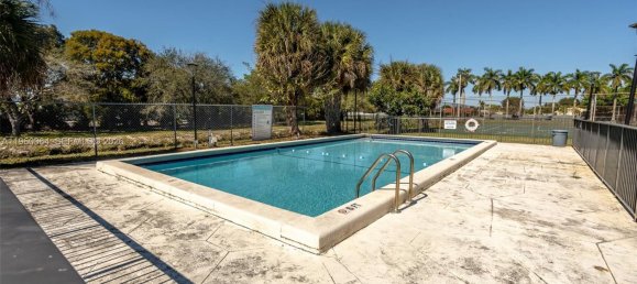 2 غرف نوم عقار تجاري في Miami, الولايات المتحدة رقم 614326 27