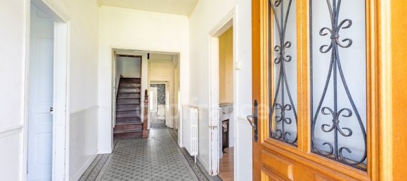 7-Zimmer Haus in Autreches, France, Nr. 69111 2