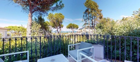 3 Schlafzimmer Villa in Riccione, Italy, Nr. 62555 8