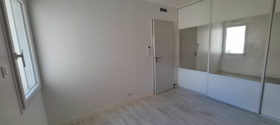 3 bedrooms House in Mees, France No. 278750 12