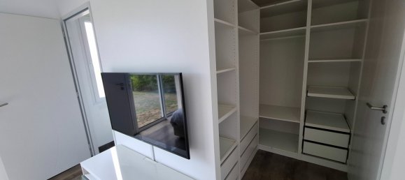 3 bedrooms House in Mees, France No. 278750 9