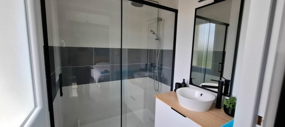 3 bedrooms House in Mees, France No. 278750 10