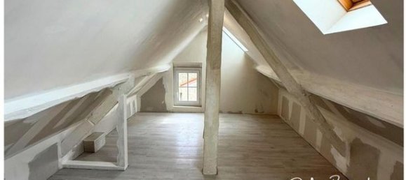 Adosado de 3 dormitorios en Saint-Bris-le-Vineux, France No. 353338 13