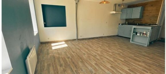 Adosado de 3 dormitorios en Saint-Bris-le-Vineux, France No. 353338 2