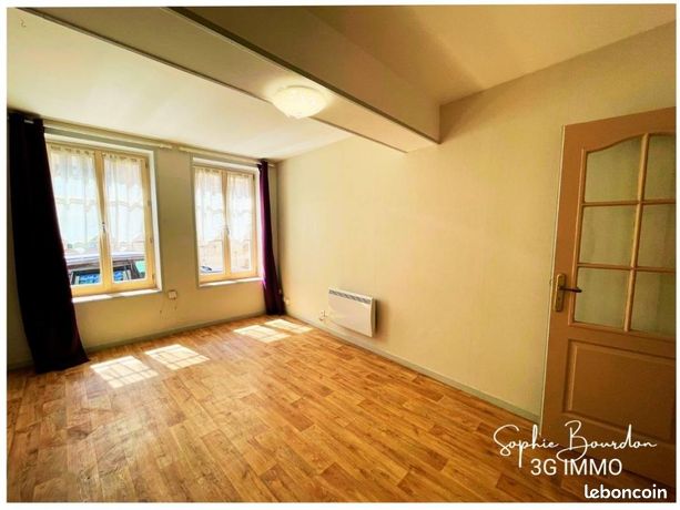 Adosado de 3 dormitorios en Saint-Bris-le-Vineux, France No. 353338