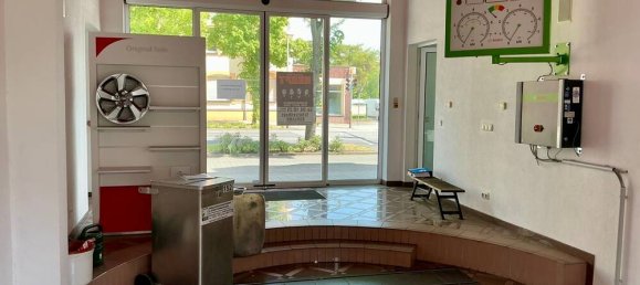 Здание с 35 комнатами в Oberspreewald-Lausitz, Германия № 110395 9