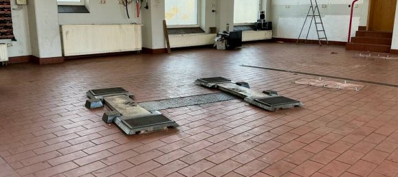 Здание с 35 комнатами в Oberspreewald-Lausitz, Германия № 110395 8