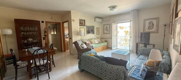 3 Schlafzimmer Wohnung in Acerra, Italy, Nr. 316219 6