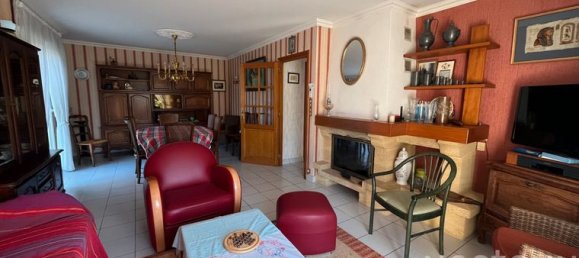 3 Schlafzimmer Haus in Pluvigner, France, Nr. 280587 2