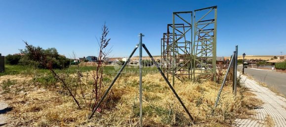 684m² Land in Guadalajara, Spain No. 137298 5