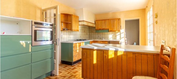 Дом с 5 спальнями в Роморантен-Лантене, Франция № 337999 7