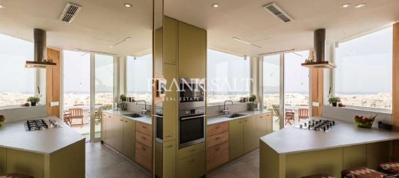 3 bedrooms Penthouse in San Gwann, Malta No. 2511 5