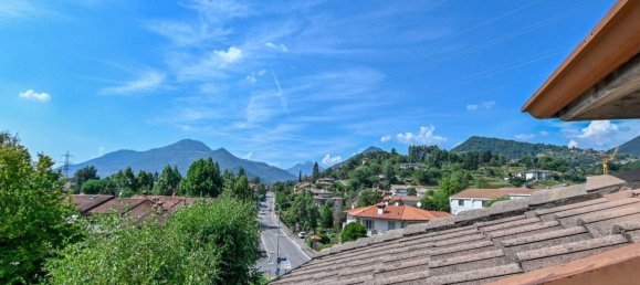 4 Schlafzimmer Villa in Villa d'Almè, Italy, Nr. 66934 27