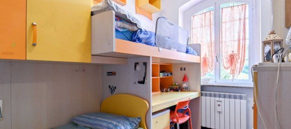 4 Schlafzimmer Villa in Villa d'Almè, Italy, Nr. 66934 17