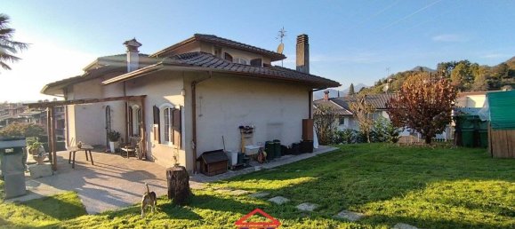 4 Schlafzimmer Villa in Villa d'Almè, Italy, Nr. 66934 5