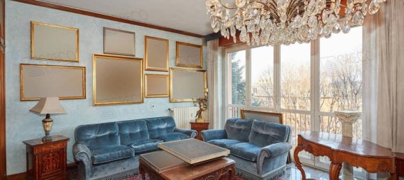 Квартира с 5 комнатами в Милан, Италия № 242002 27