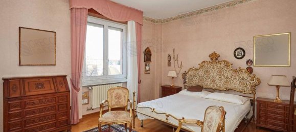 Квартира с 5 комнатами в Милан, Италия № 242002 44