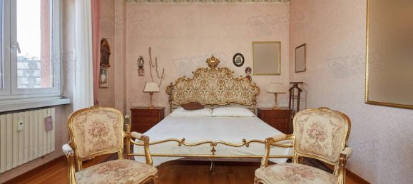 Квартира с 5 комнатами в Милан, Италия № 242002 45