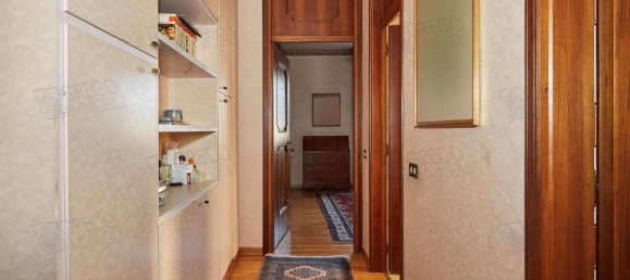 Квартира с 5 комнатами в Милан, Италия № 242002 43