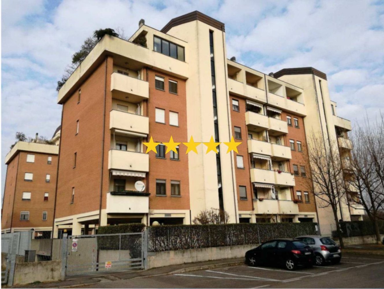 Apartamento de 4 divisões em Rho, Italy N.º 4996