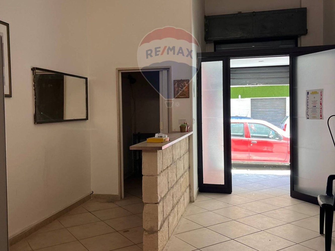 2غرفة مكتب في Trani, Italy رقم 362050