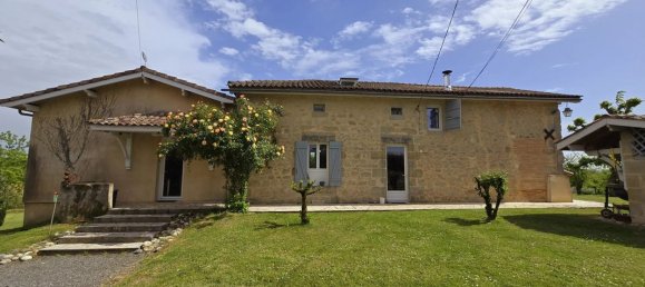4 bedrooms House in Lauzun, France No. 335959 6