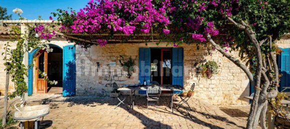 6 Schlafzimmer Haus in Modica, Italy, Nr. 109302 23