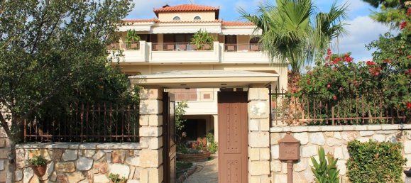 10 bedrooms Villa in Vari, Greece No. 7530 4