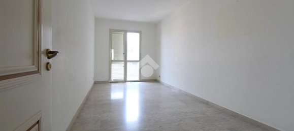 4-Zimmer Wohnung in Reggio Calabria, Italy, Nr. 156413 7