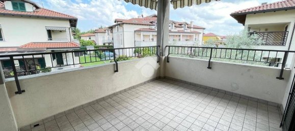 2 bedrooms Apartment in Dairago, Italy No. 327544 14