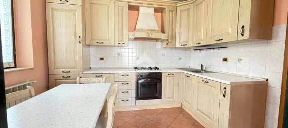 2 bedrooms Apartment in Dairago, Italy No. 327544 13