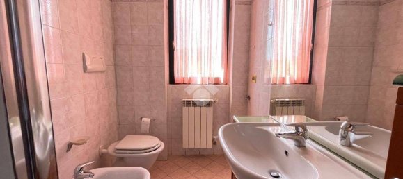 2 bedrooms Apartment in Dairago, Italy No. 327544 16