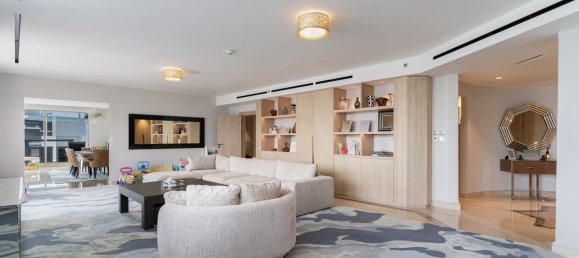 4 bedrooms Penthouse in Palm Jumeirah, UAE No. 110830 2