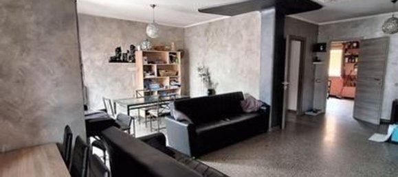 3 rooms Apartment in Galbiate, Italy No. 88553 9