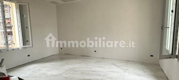 Apartamento de 2 dormitorios en Campi Bisenzio, Italy No. 10814 27